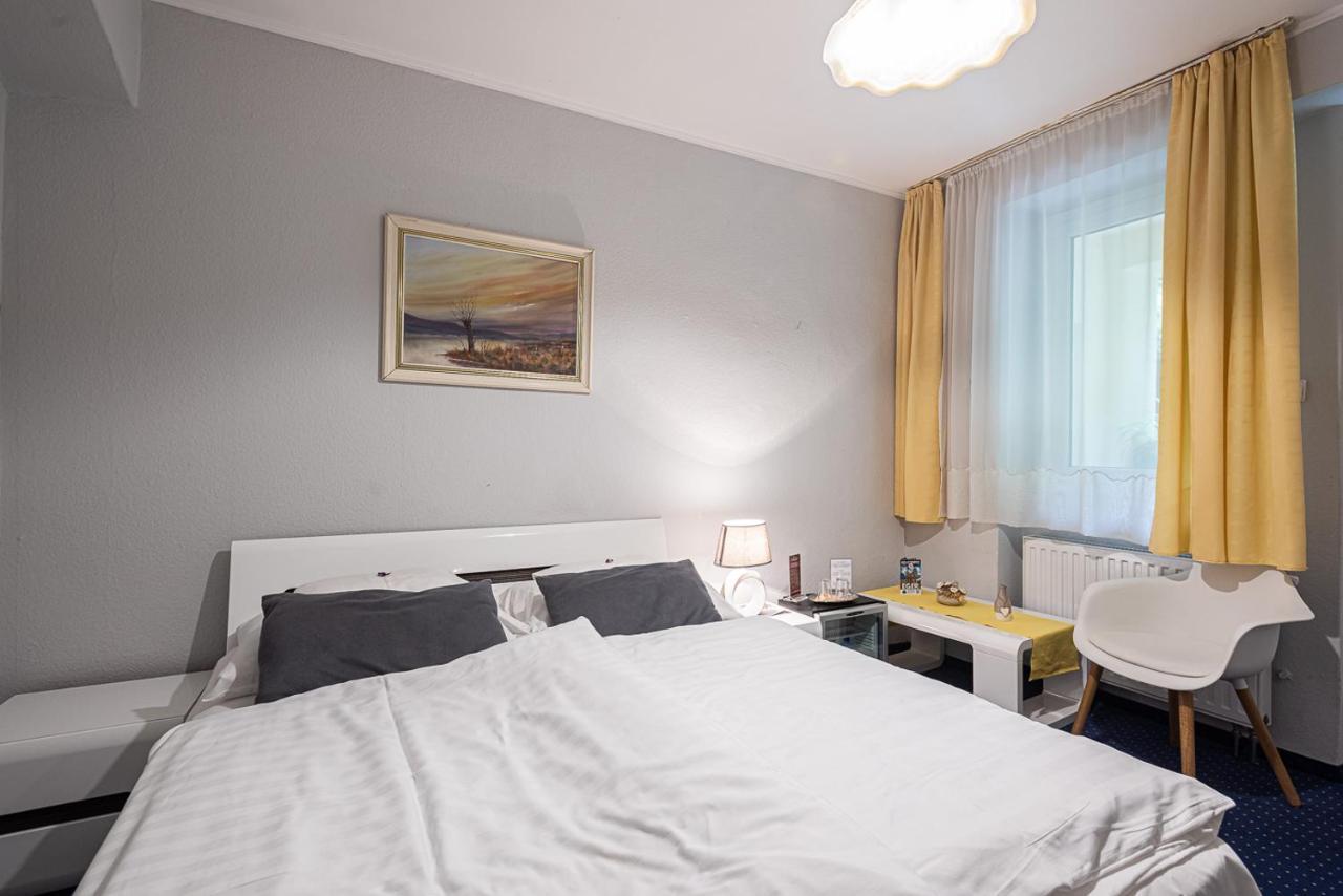 Hotel Romantik إغير المظهر الخارجي الصورة