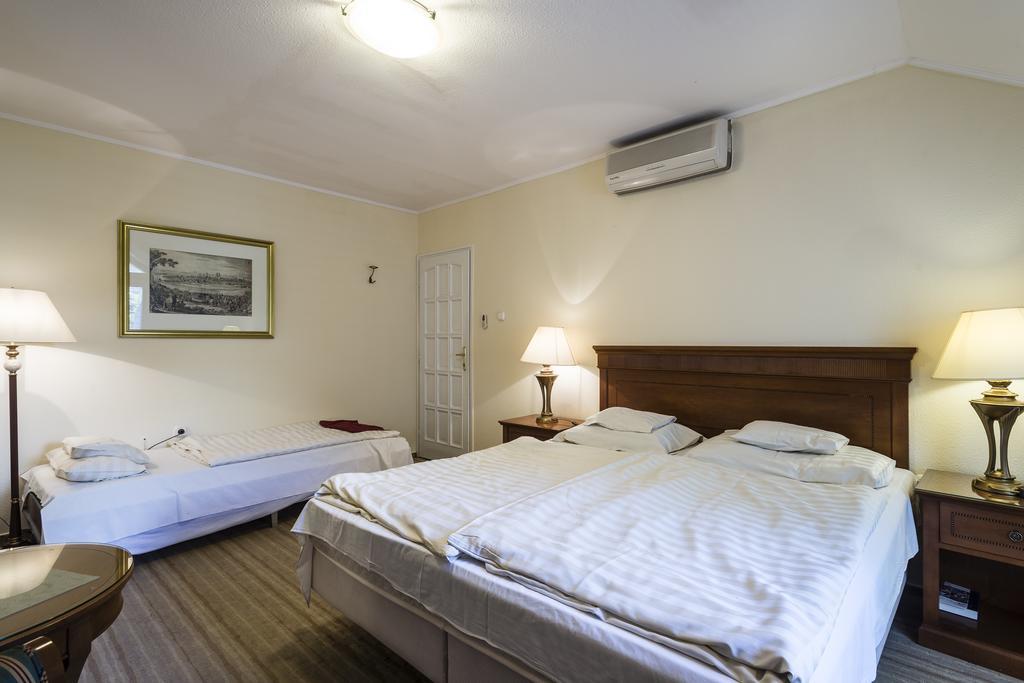 Hotel Romantik إغير المظهر الخارجي الصورة