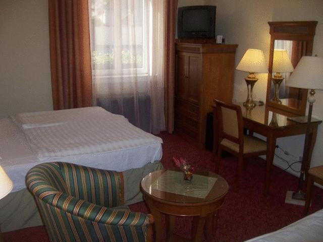 Hotel Romantik إغير المظهر الخارجي الصورة